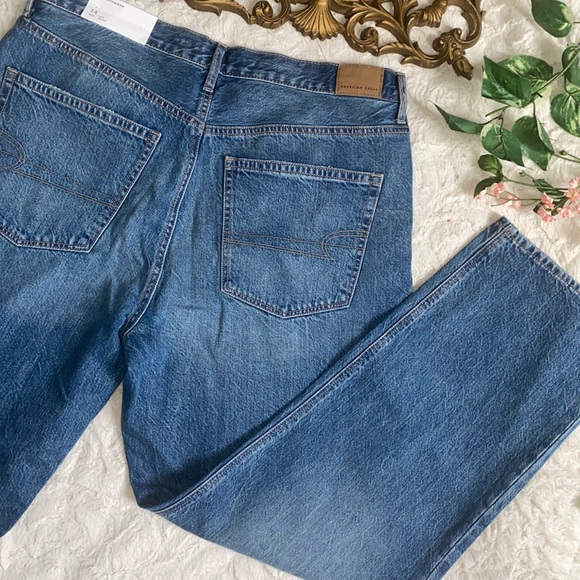 American Eagle Outfitters Denim - NWT American Eagle 90s Boyfriend Jeans